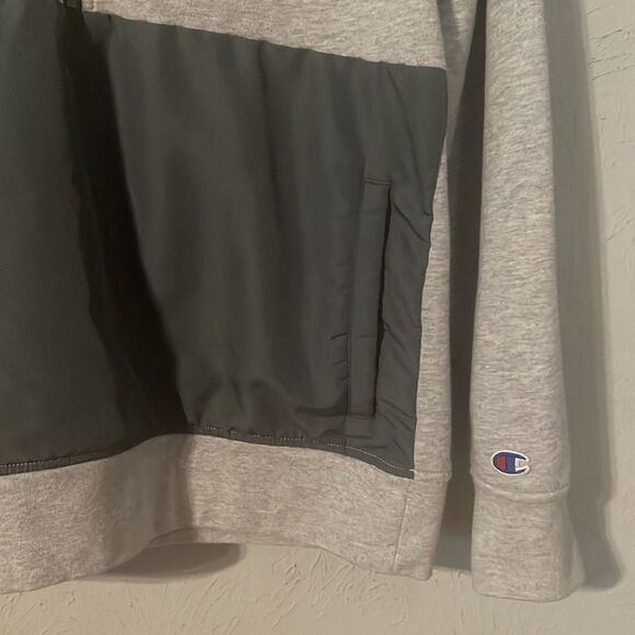 NWOT Small Champion two tone gray 1/4 zip long sleeve pockets hooded sweater top - Picture 6 of 14